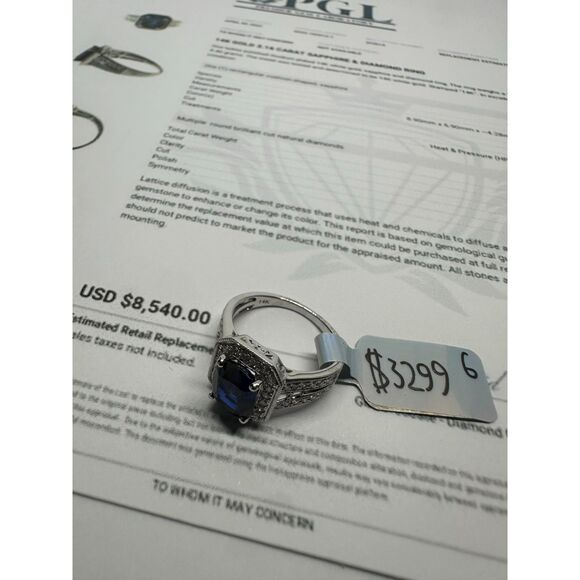 3.16 Ct Natural Sapphire and Diamond Ring, Cushion Cut with 14kt Gold Ring - Picture 4 of 7
